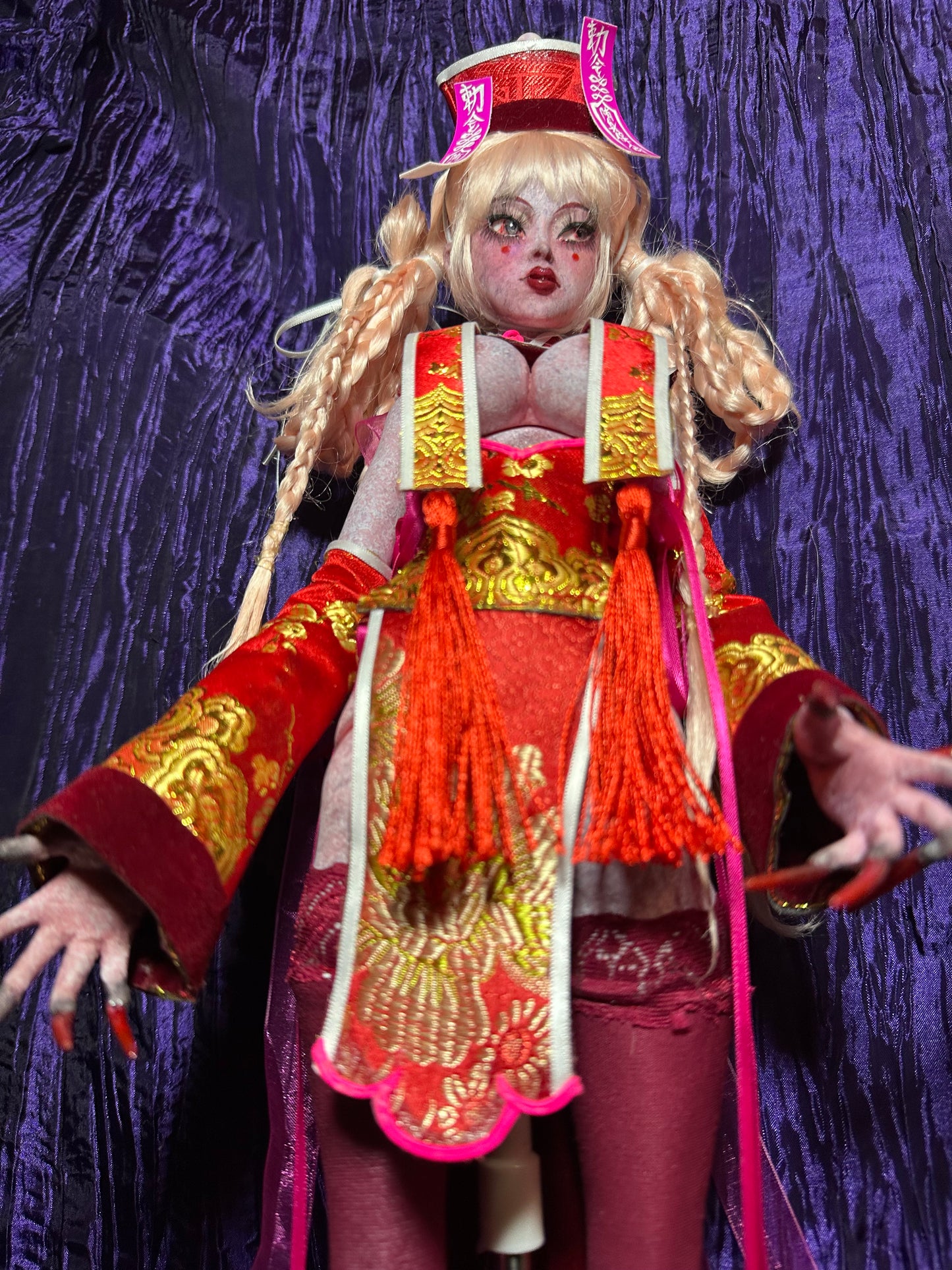 【僵尸姐妹】Jiang Shi Sisters -【月灵】 Yue Ling (Pink Skin)